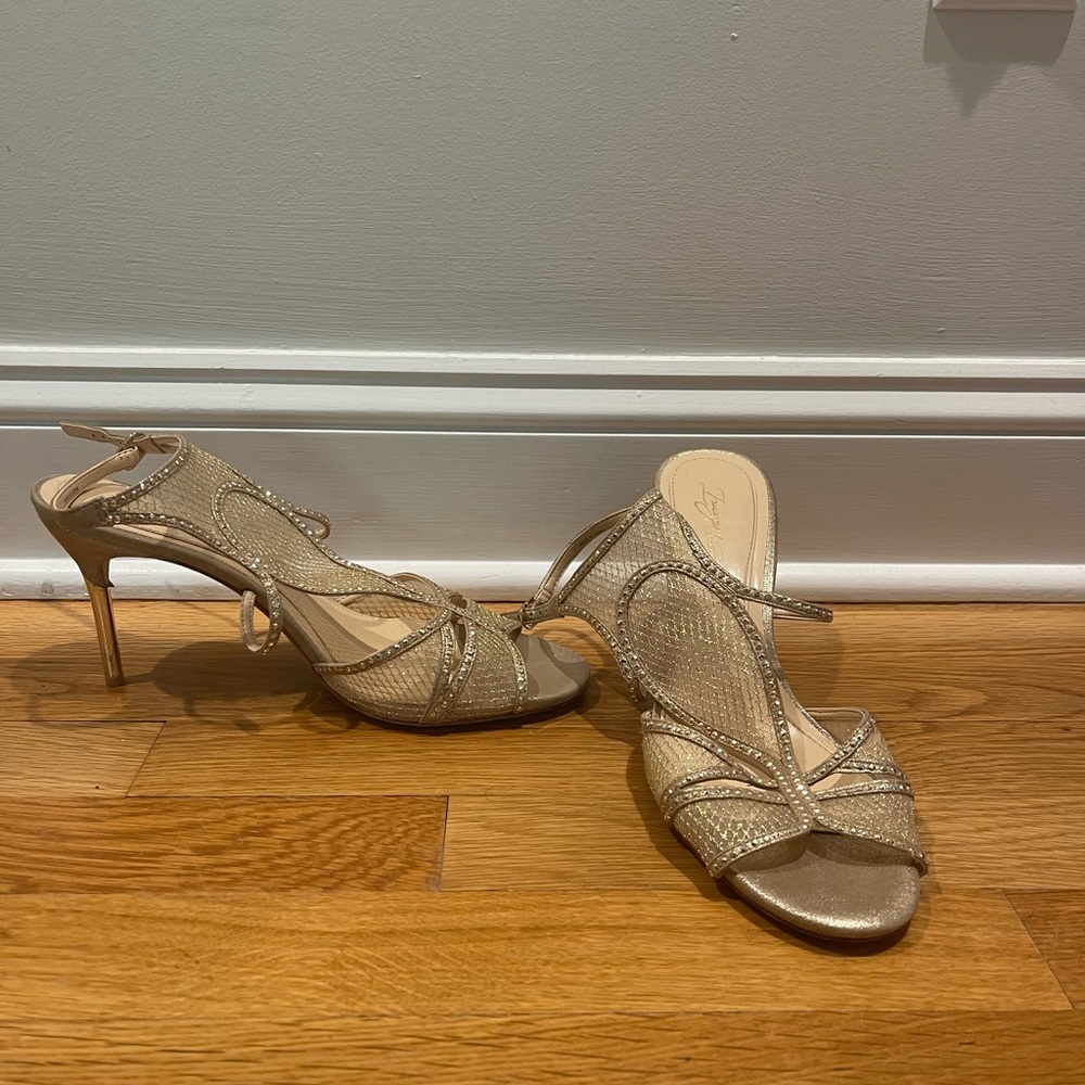 Imagine Vince Camuto Gold Sandals